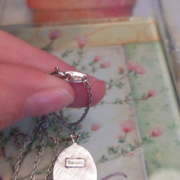 Trifari Cameo Necklace - Picture 3 of 4